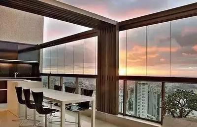 你家封阳台还在用传统玻璃窗吗?现在流行这种设计,视野更开阔